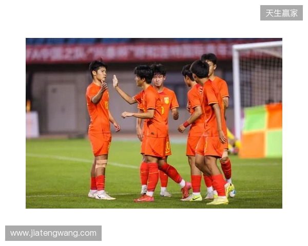 半场-U16中国男足1-1塔吉克斯坦男足U16 袁博涵造点并操刀命中